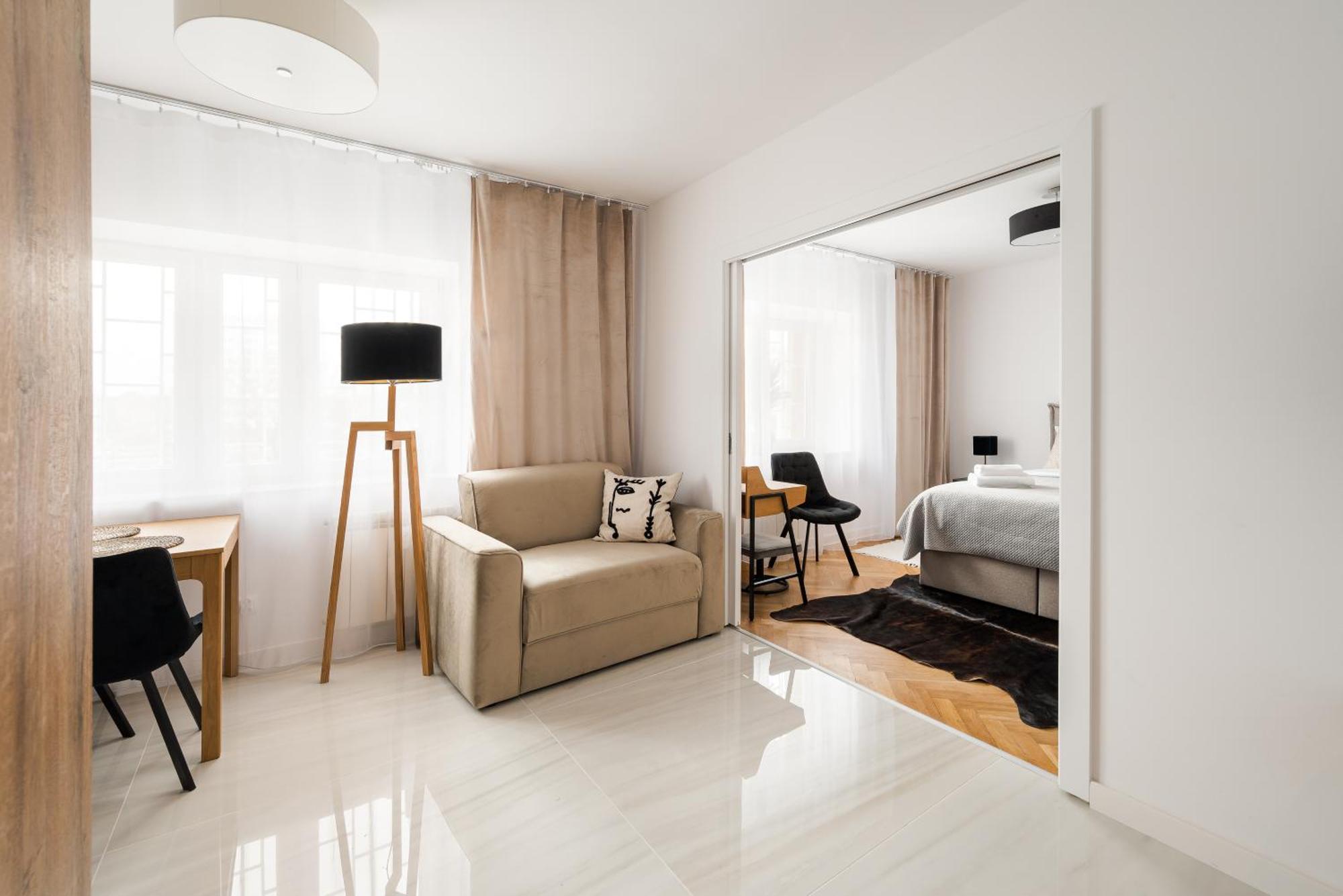 Metro Ratusz Arsenal Deluxe Apartament *