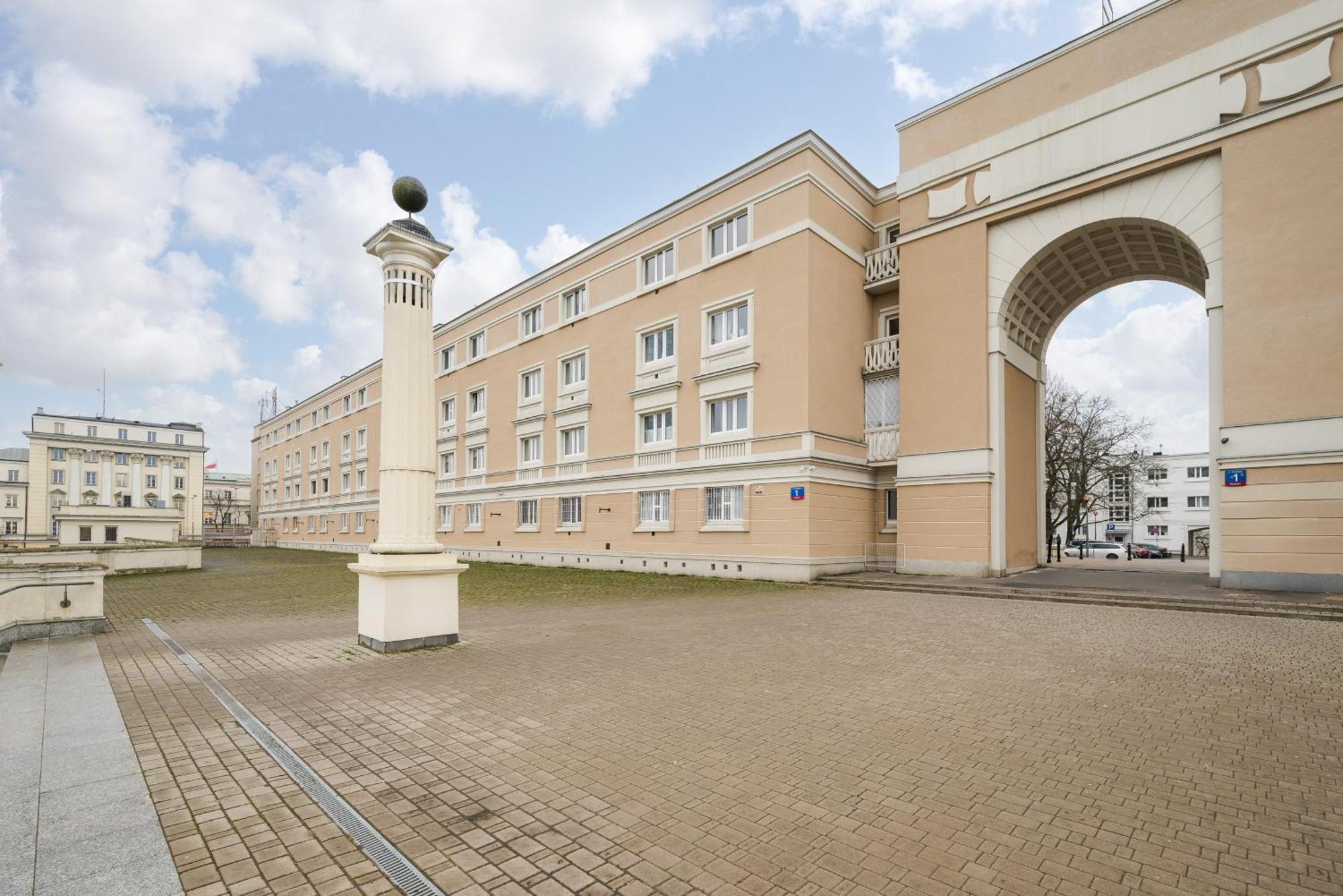 Metro Ratusz Arsenal Deluxe Apartament *